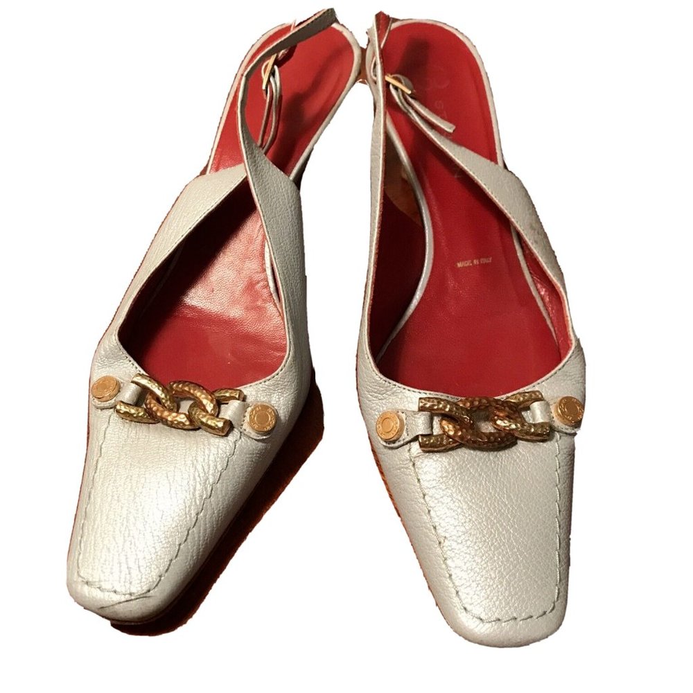 St. John Aqua Blue Slingback Leather Pumps With Gold Chain accents Sz 8 B